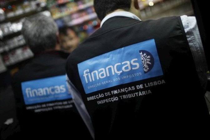 Autoridade Tributária alerta para falsas mensagens de email a cobrar dívidas