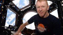 Astronauta vai correr maratona no espaço