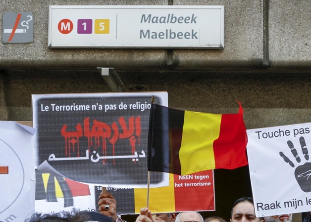Bruxelas assinala primeiro aniversário dos atentados com barulho