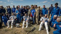 A primeira reacção ao fim de seis meses no espaço