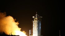 China lança primeiro satélite à prova de espionagem