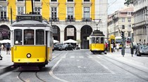 Turismo: Número de postos de trabalho aumentou 15% em 2015