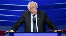 Sanders sente-se