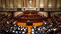 TSU. Afinal, o que os divide?