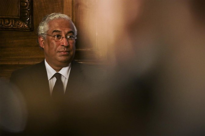 "Perdemos hoje aquele que foi tantas vezes o rosto e a voz da nossa liberdade. Mário Soares foi um homem que durante toda a sua vida se bateu pela liberdade, fê-lo contra a ditadura, sofrendo a prisão, a deportação e o exílio", frisou o primeiro-ministro, António Costa