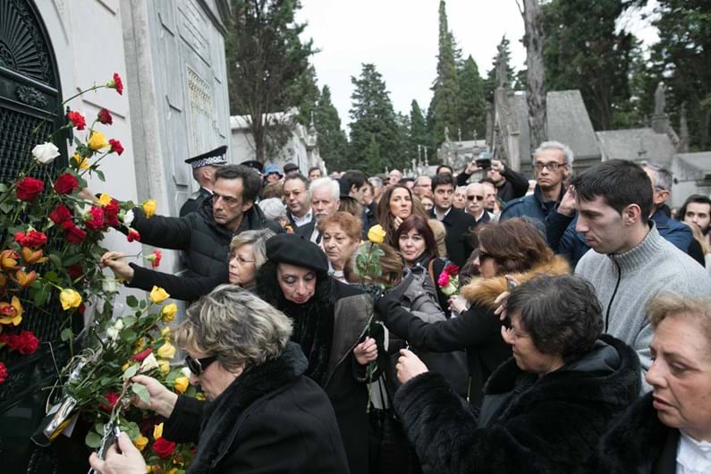 Soares: Os momentos finais no Cemitério dos Prazeres