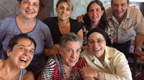 Freira criticada por dizer que a Virgem Maria fez sexo com José