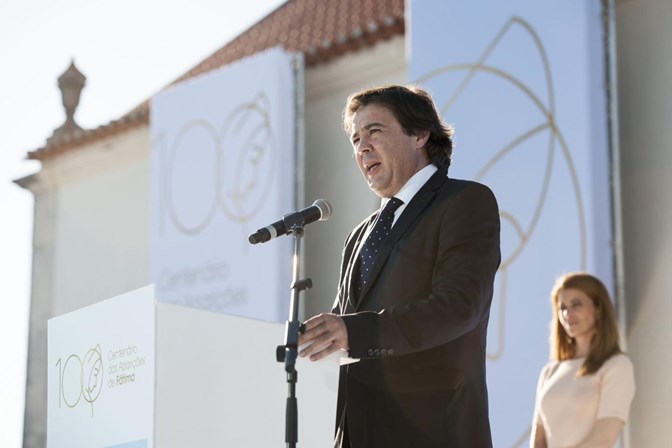 Autarca insolvente e com mandato em risco volta a ser candidato do PS