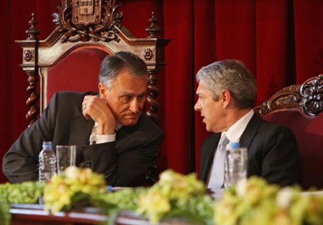 Sócrates acusa Cavaco de