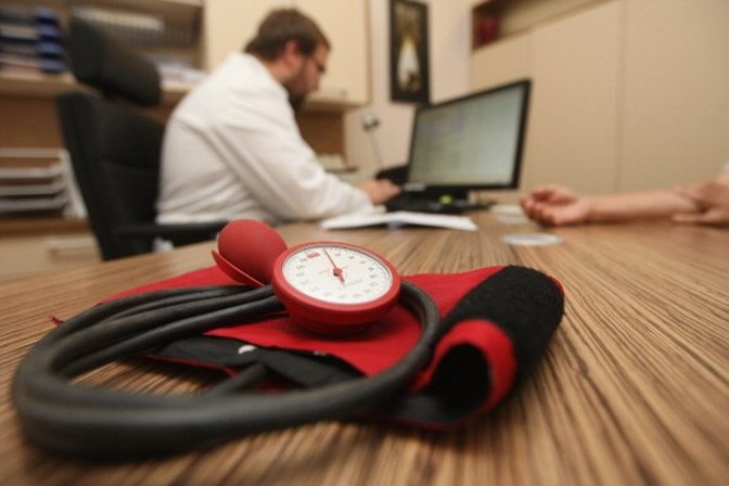 1 - Seja seguido por um médico<br /><br />