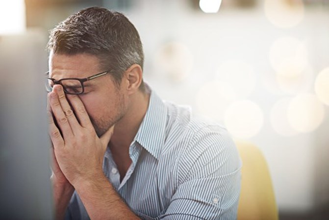 Estagnação<br />A organização é um elemento fundamental numa empresa e sem ela não há progressão. A rotina é outro problema, causa cansaço, afecta o desempenho dos empregados e logo o sucesso da instituição. Todos estes problemas fazem com que as pessoas abandonem o seu local de trabalho, para procurarem outro que corresponda às suas expectativas.