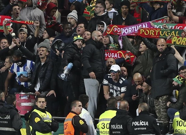 Selecção fora da Luz? Benfica rejeita mas exige explicação