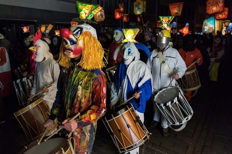 Suíça: Começou o Carnaval protestante de Basileia
