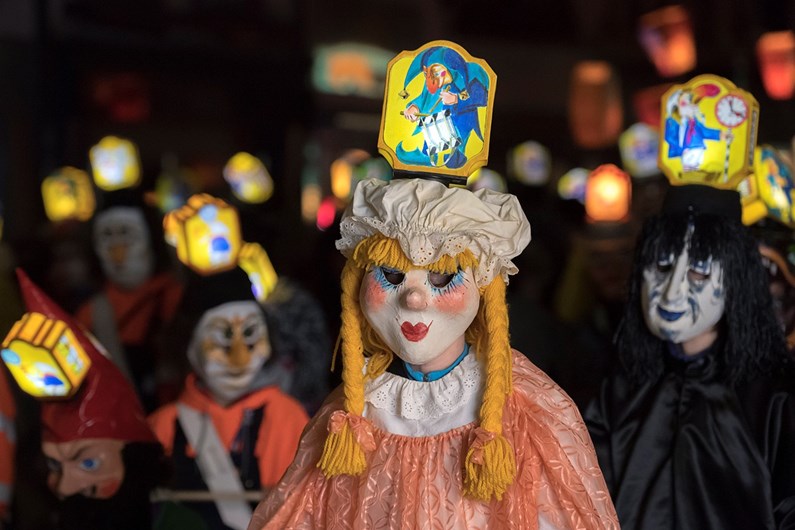 Suíça: Começou o Carnaval protestante de Basileia