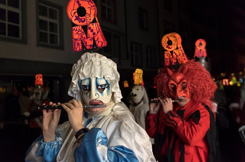 Suíça: Começou o Carnaval protestante de Basileia