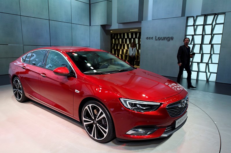 As bombas do salão automóvel de Genebra