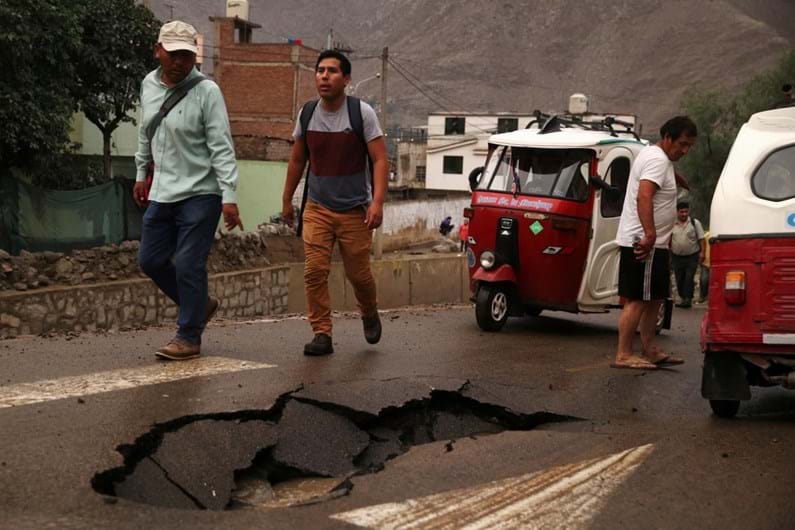 Inundações no Peru fazem 62 mortos e deixam rasto de destruição