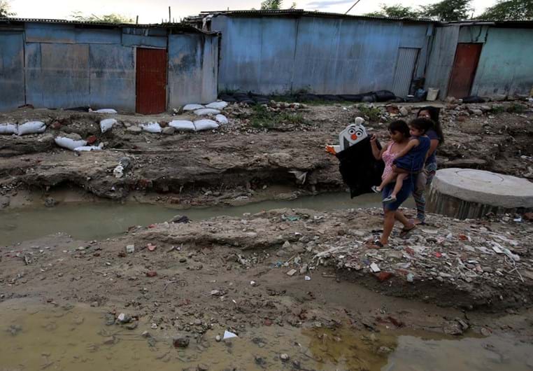 Inundações no Peru fazem 62 mortos e deixam rasto de destruição