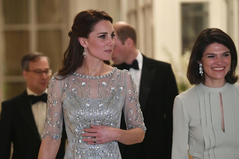 William e Kate visitam Paris