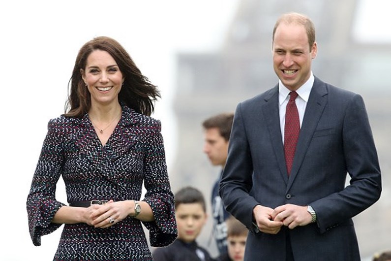 William e Kate visitam Paris
