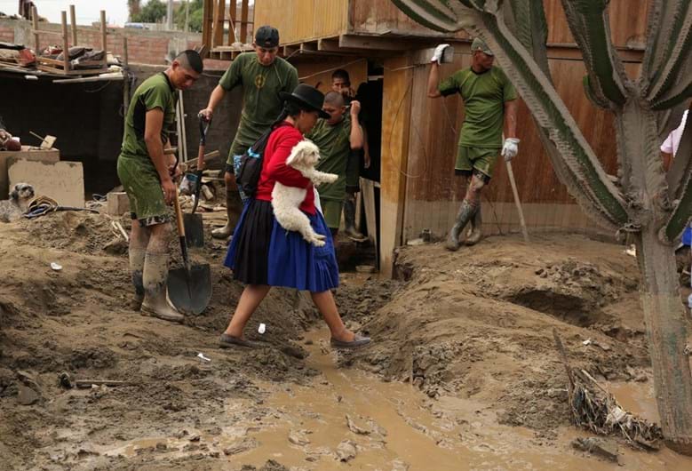 Peru: inundações provocam 75 mortos e 100 mil desalojados