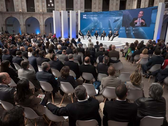 A apresentação da Fundação Oceano Azul