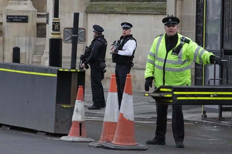 As primeiras imagens do ataque em Londres
