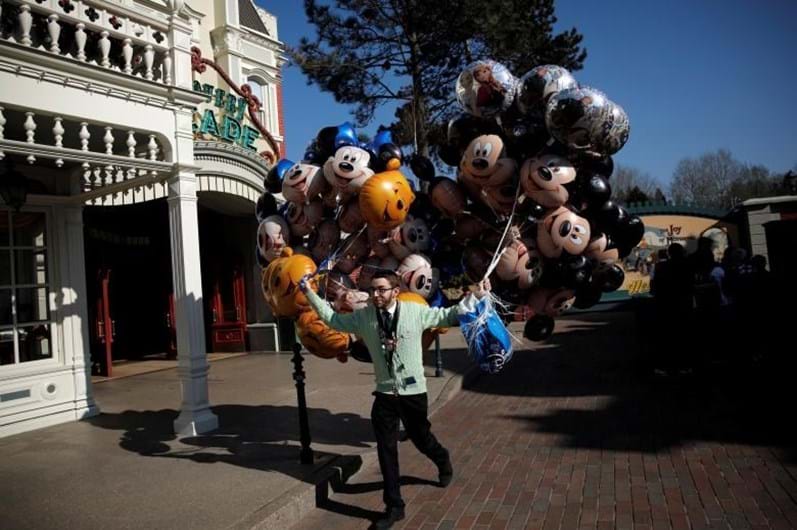 Disneyland Paris à beira dos 25 anos