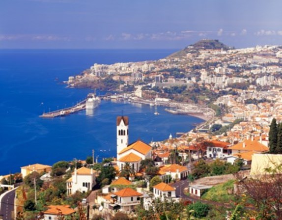 O 2º lugar pertence a Funchal