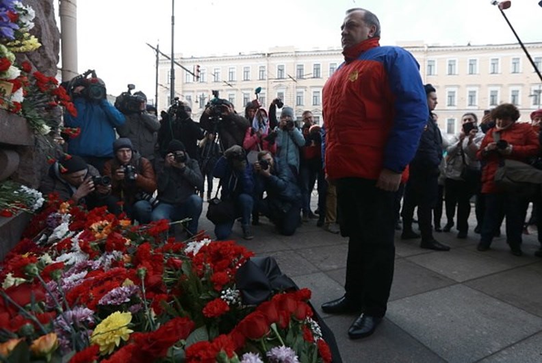 As homenagens às vítimas de São Petersburgo