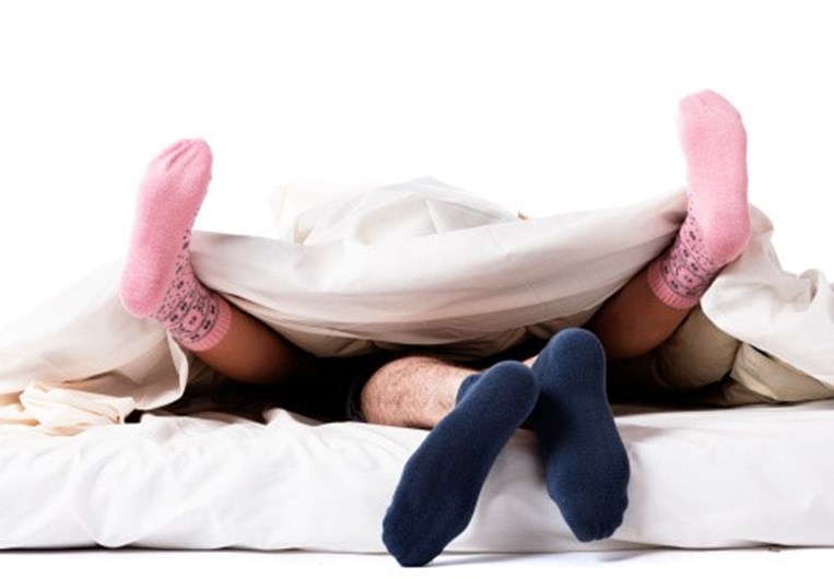 4 sinais de que ela está a fingir o orgasmo