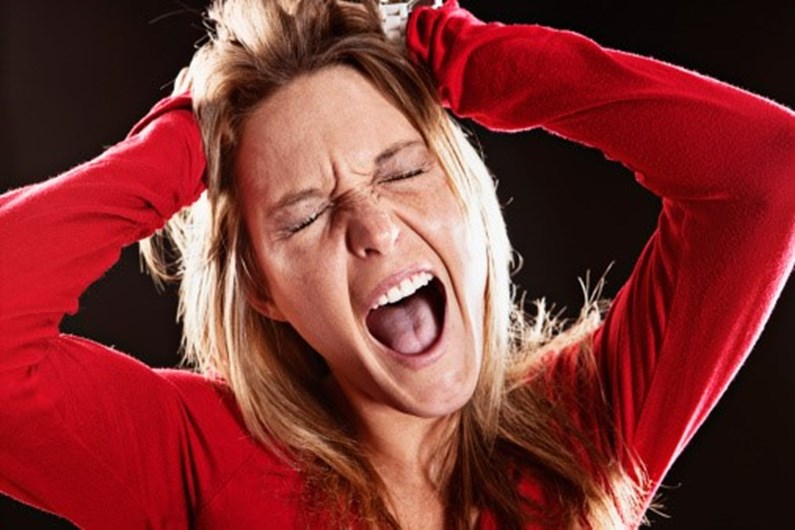 4 sinais de que ela está a fingir o orgasmo