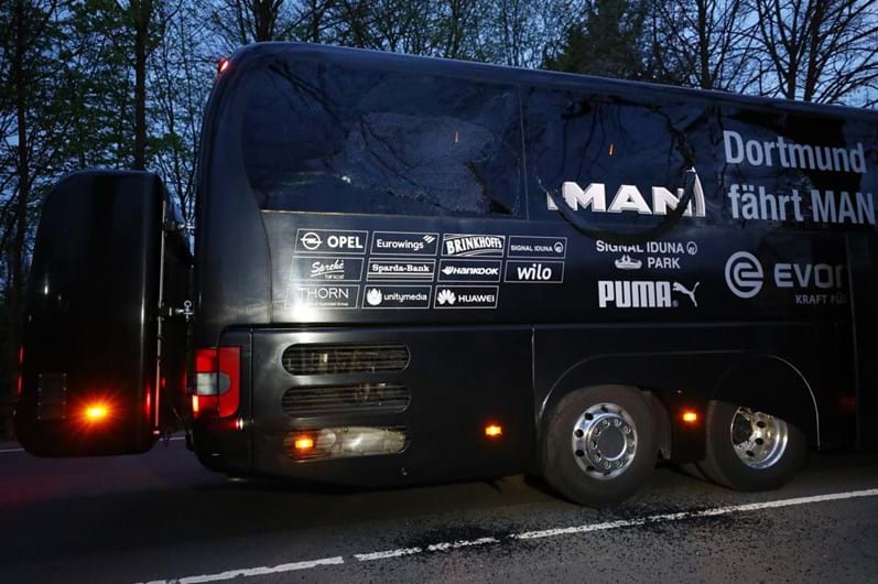 As imagens do ataque ao B. Dortmund