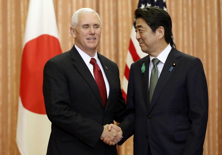 Shinzo Abe recebe Mike Pence