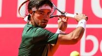 Gastão Elias apura-se para a segunda ronda