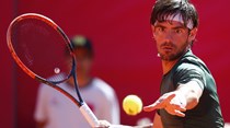 Gastão Elias afastado na primeira ronda do challenger de Roma