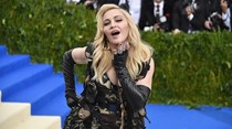Madonna mostra-se nua no Instagram