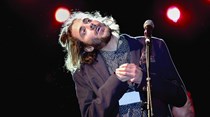 Os dias caóticos de Salvador Sobral