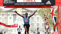Kipchoge não vai aos Mundiais para tentar bater recorde mundial