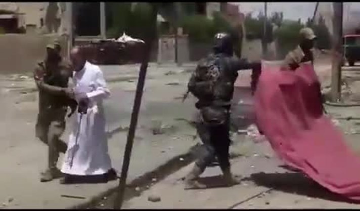 Tropas iraquianas evacuam civis em Mossul
