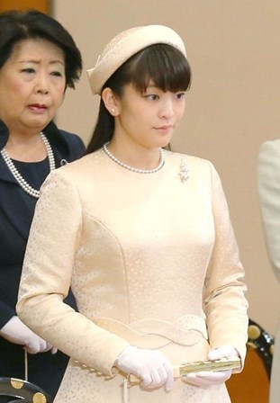 A princesa Mako é a filha mais velha do príncipe Akishino e da princesa, Kiko.