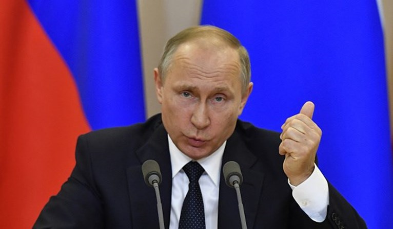 Putin disponível para divulgar conversa de Trump