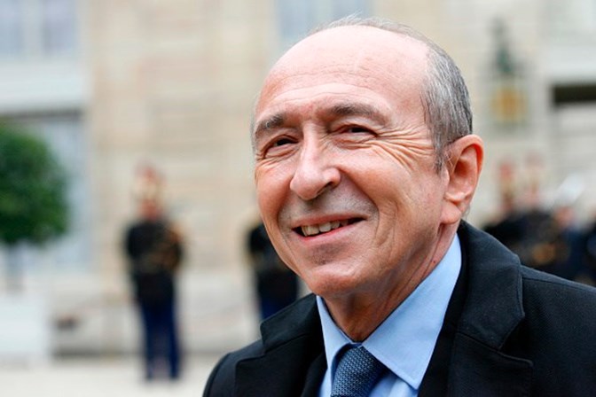 <span><strong>Gerard Collomb</strong> <br />Ministro do Interior</span>