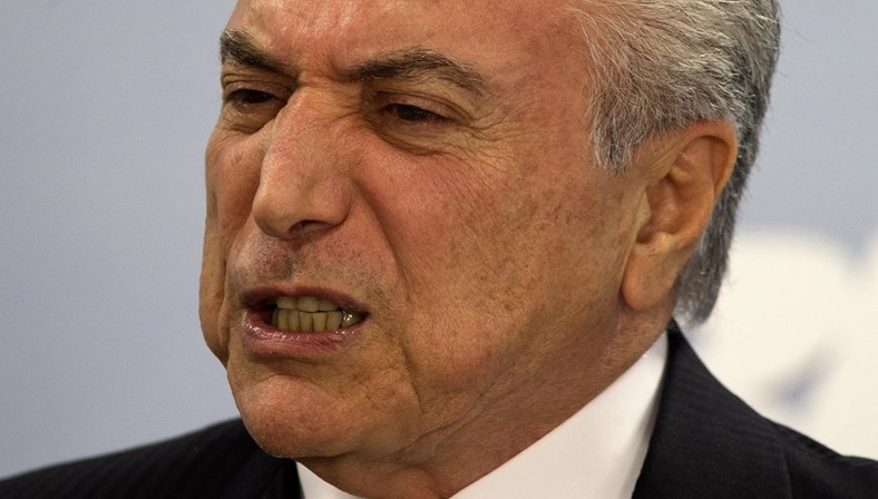 Temer exige suspensão de inquérito que o investiga