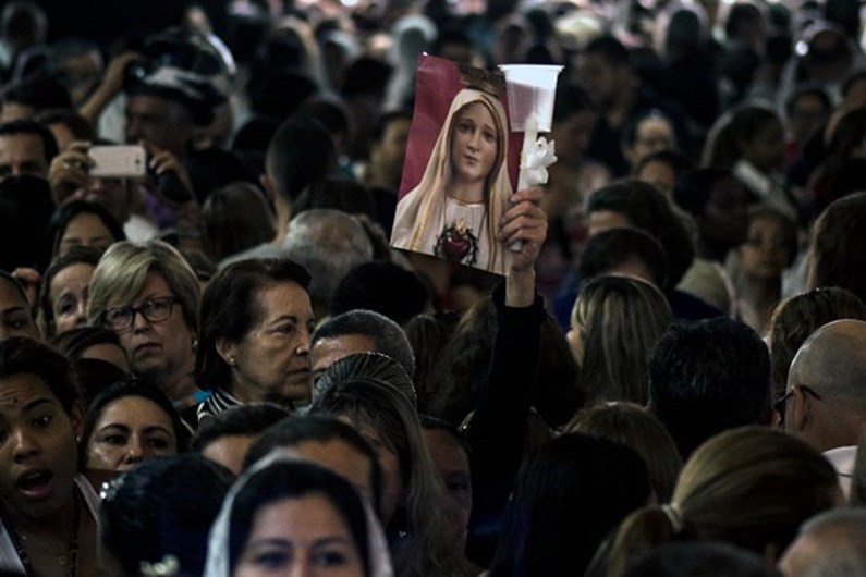 Aparições de Fátima celebradas no Brasil por milhares de pessoas