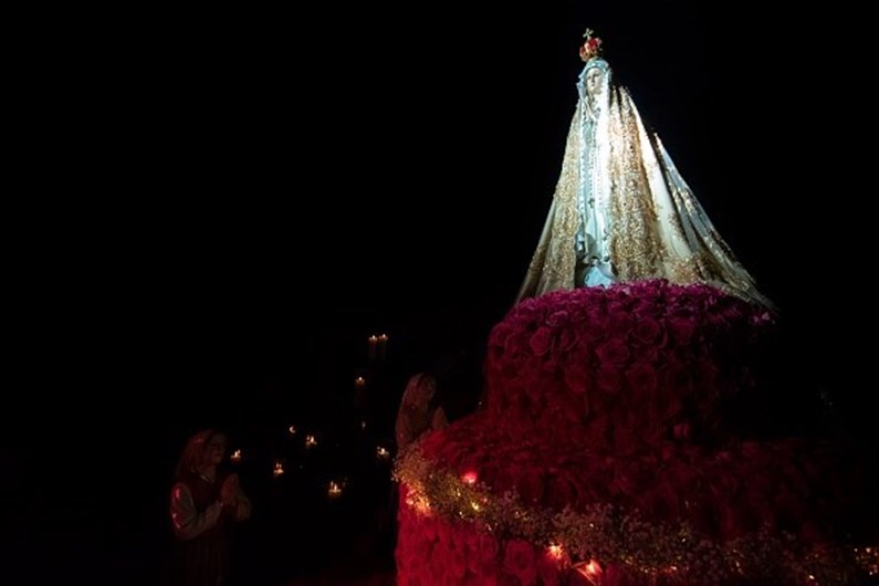 Aparições de Fátima celebradas no Brasil por milhares de pessoas