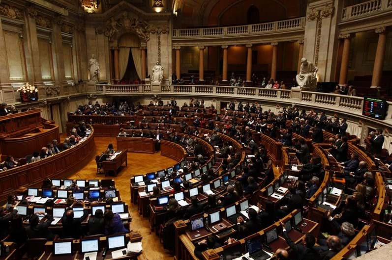 Deputados espanhóis e portugueses reunidos