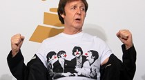 O dia em que Paul McCartney deu um soco a Eddie Vedder