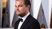 DiCaprio devolve Oscar de Marlon Brando
