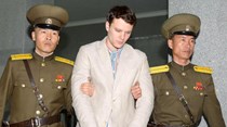 Coreia do Norte nega ter torturado estudante